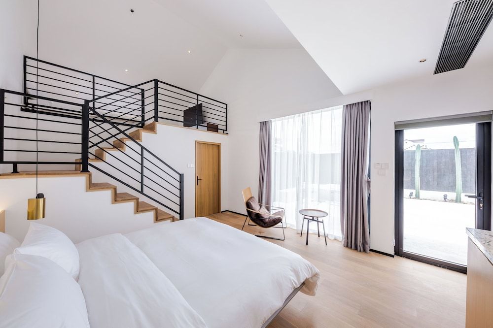 Superior Loft