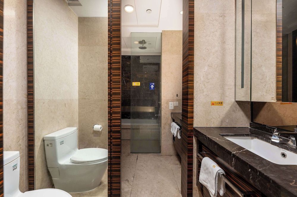 Guangzhou Baogeli Service Apartment Luxury Suite 7