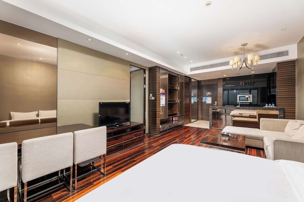 Guangzhou Baogeli Service Apartment Luxury Suite 8