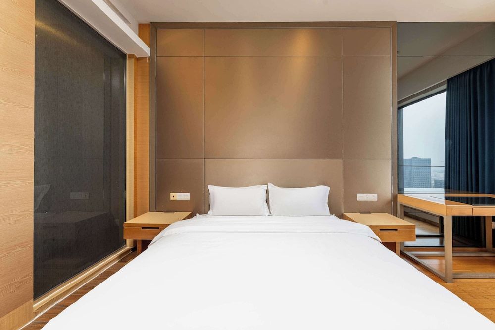 Guangzhou Baogeli Service Apartment