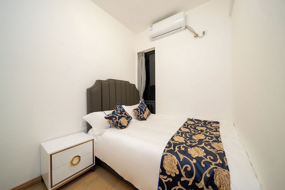Luxury Condo, City View