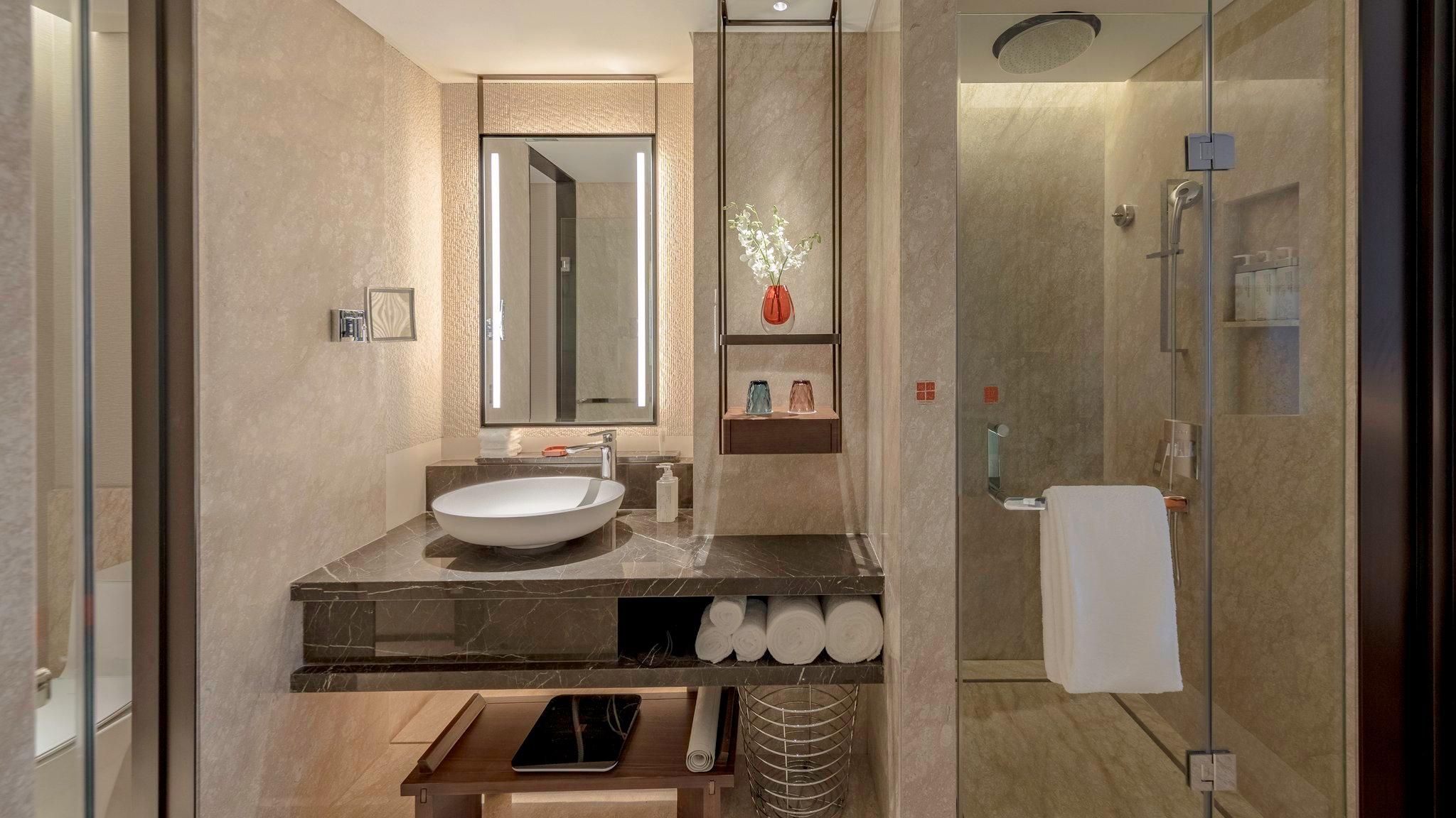 2 Twin Standard Garden View