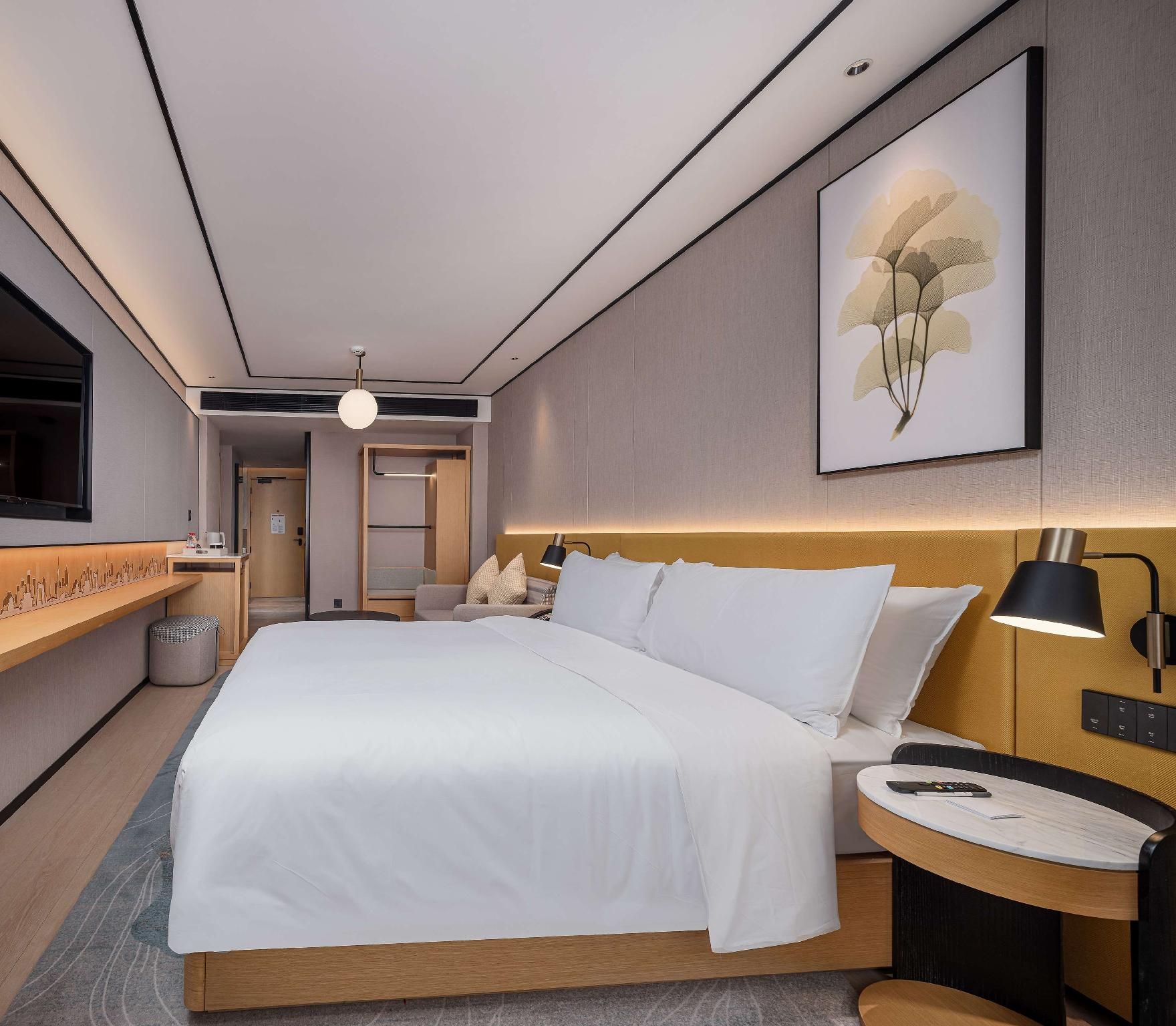 King Accessible Room
