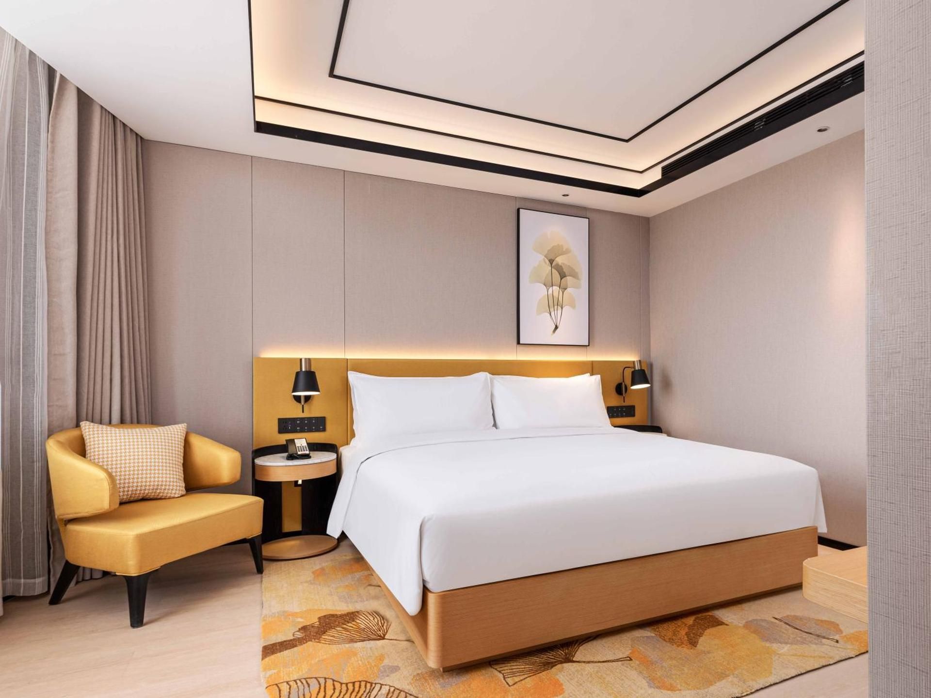 KING ONE BEDROOM SUITE