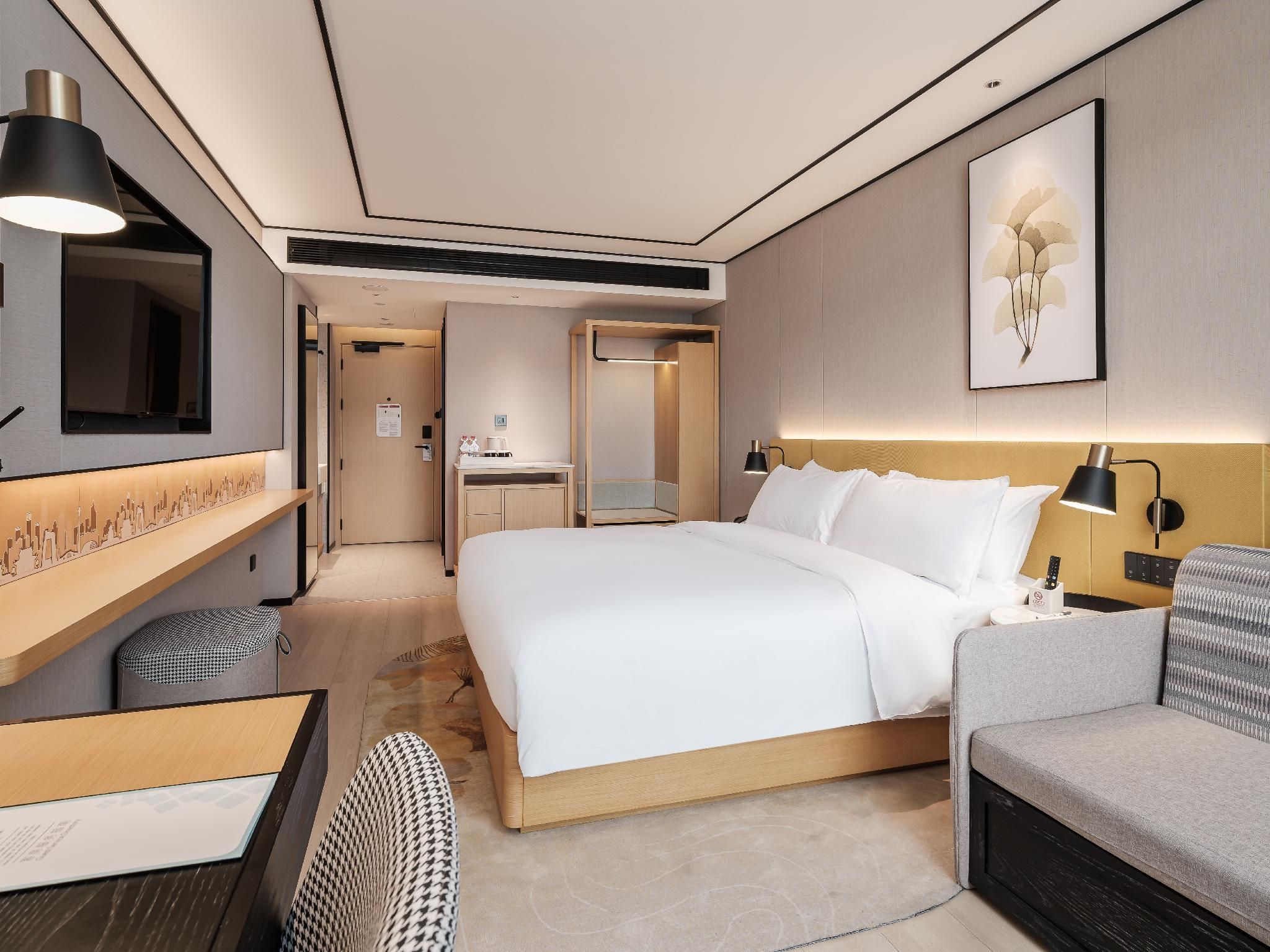 King Guest Room with Sofa Bed