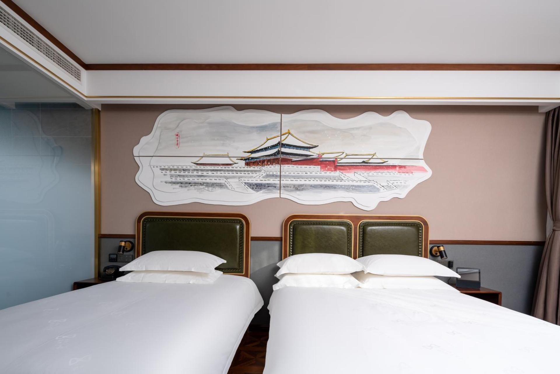 Standard Family Room