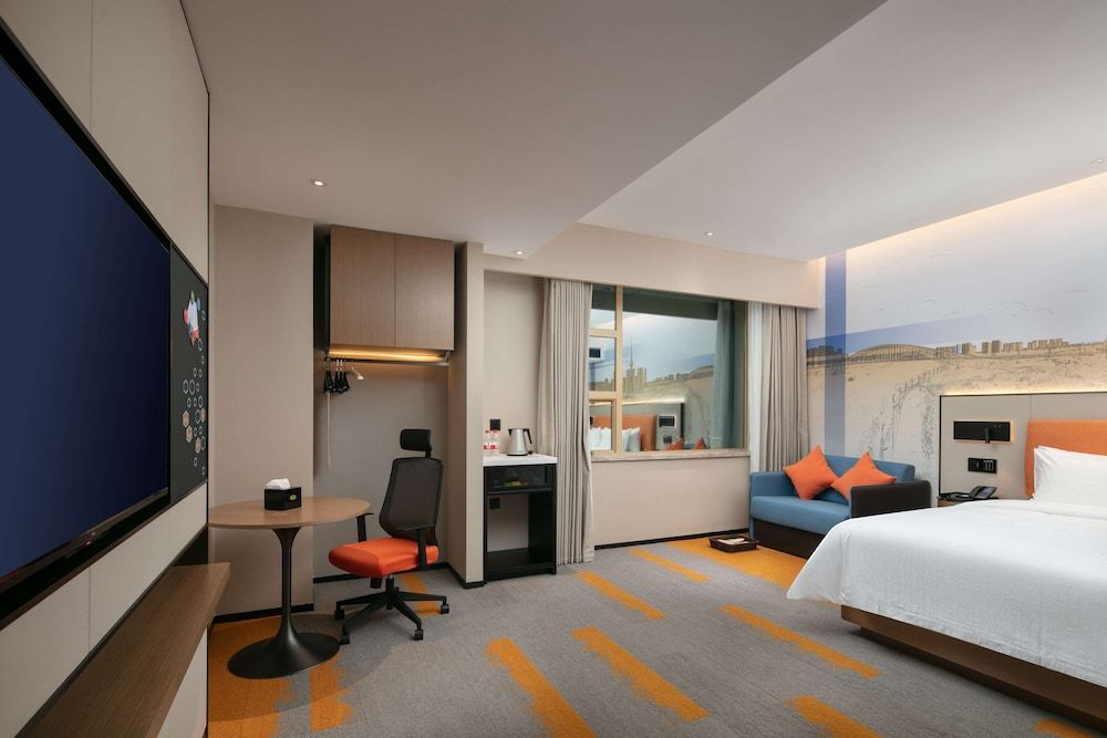 Signature Single Room