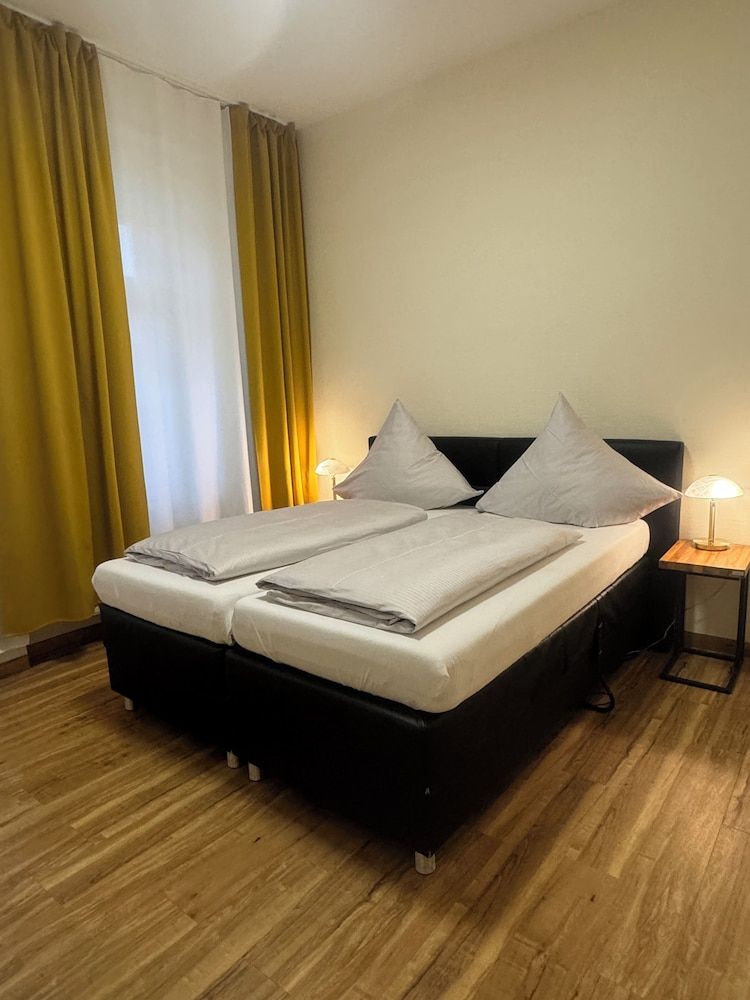 Family Condo, 3 Bedrooms, Kitchen, City View