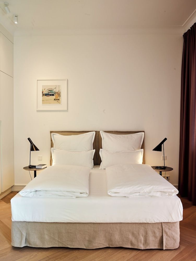 Junior Double Room, Balcony, Courtyard View