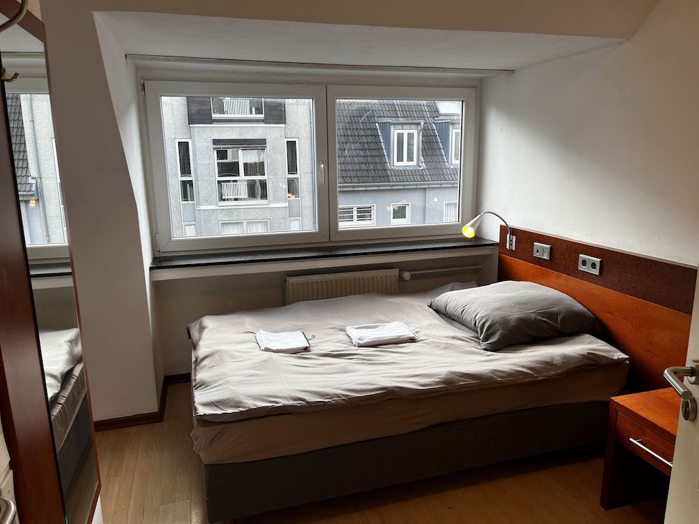 Comfort Single Room