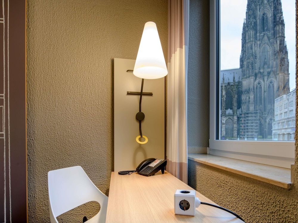 ibis Hotel Köln Am Dom Standard Room, 2 Twin Beds 10
