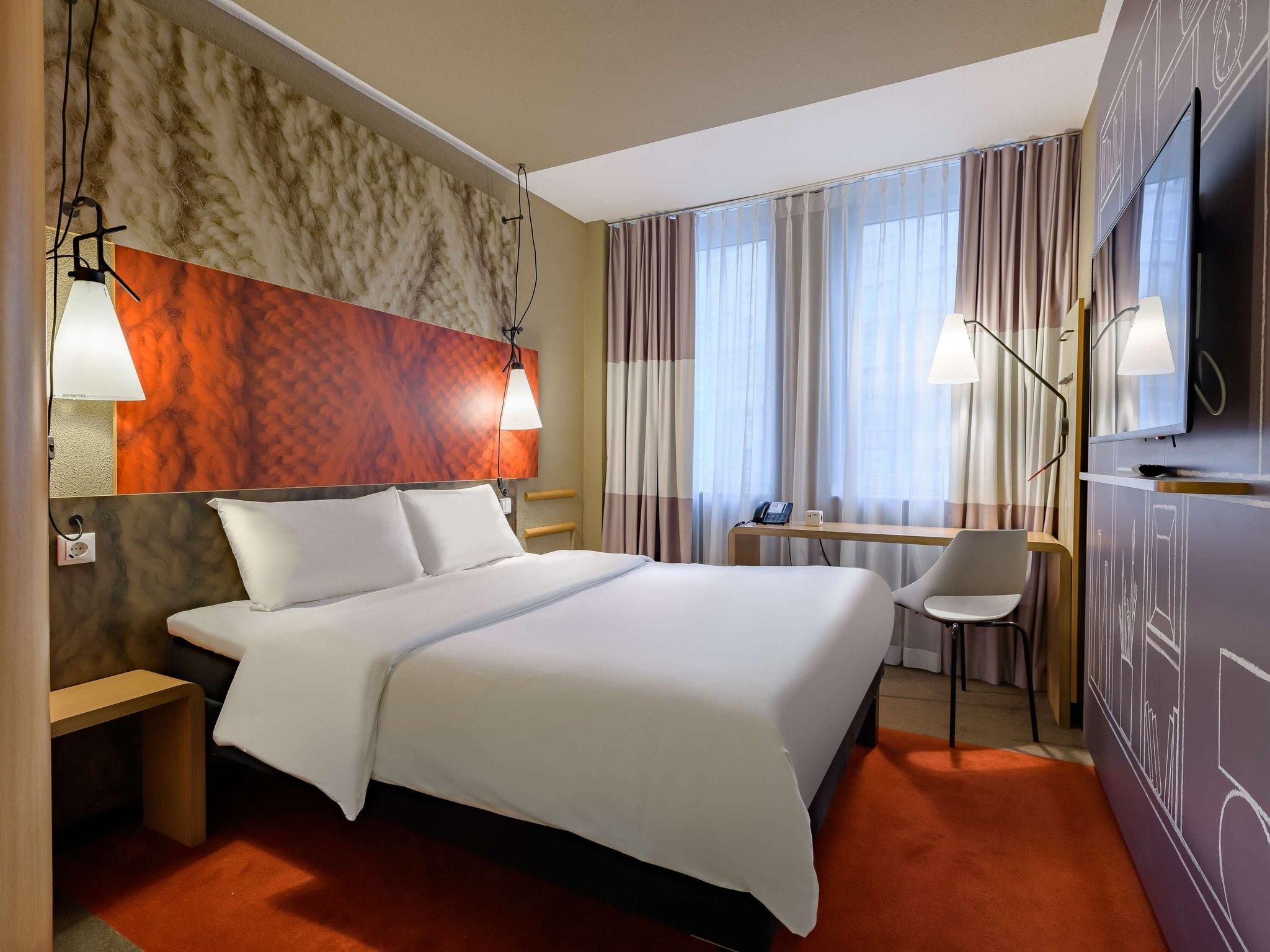 Standard Room with One Double Bed