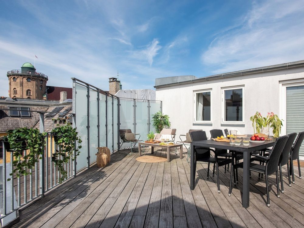 Apartment, 2 Bedrooms, Terrace, City View