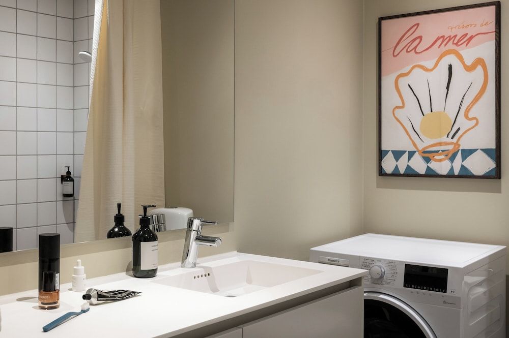 Beach Gardens 46 by Daniel&Jacob's Design Apartment, 2 Bedrooms 11