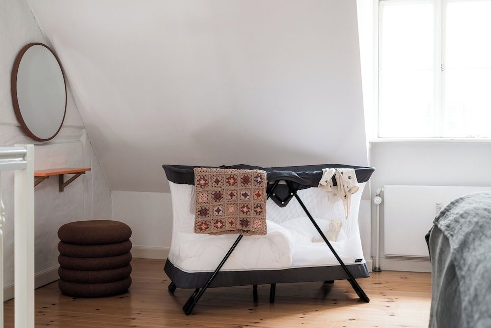 The Little Blue House 2 by Daniel&Jacobs Comfort Penthouse, City View 10