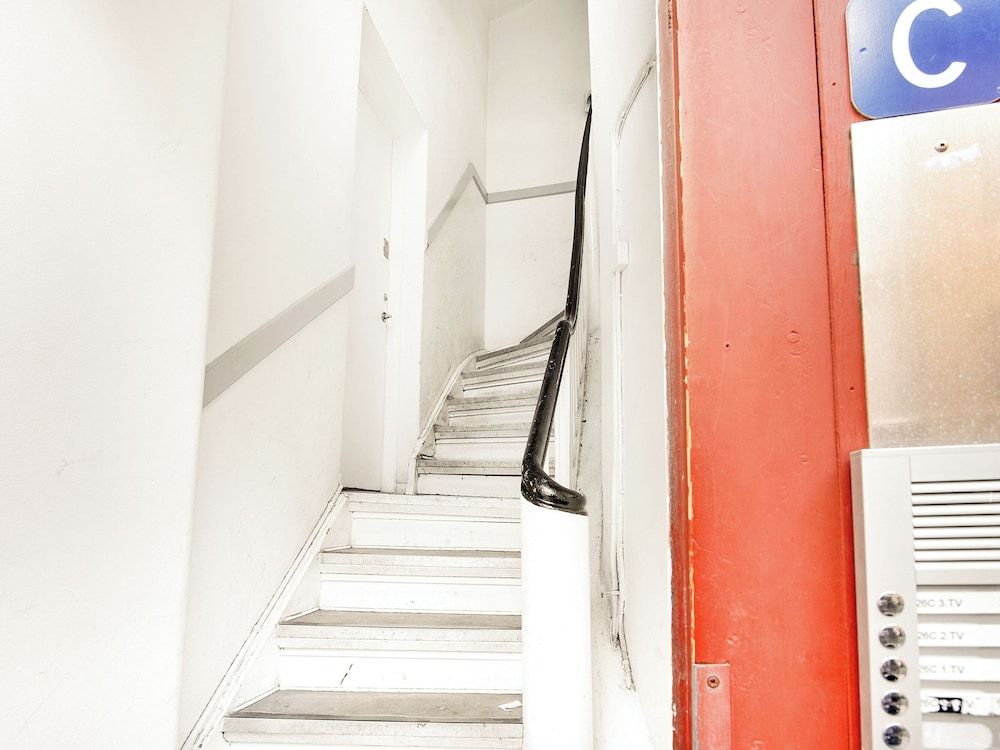 Sanders City - Spacious Studio Apartment Apartment, Multiple Bedrooms 7