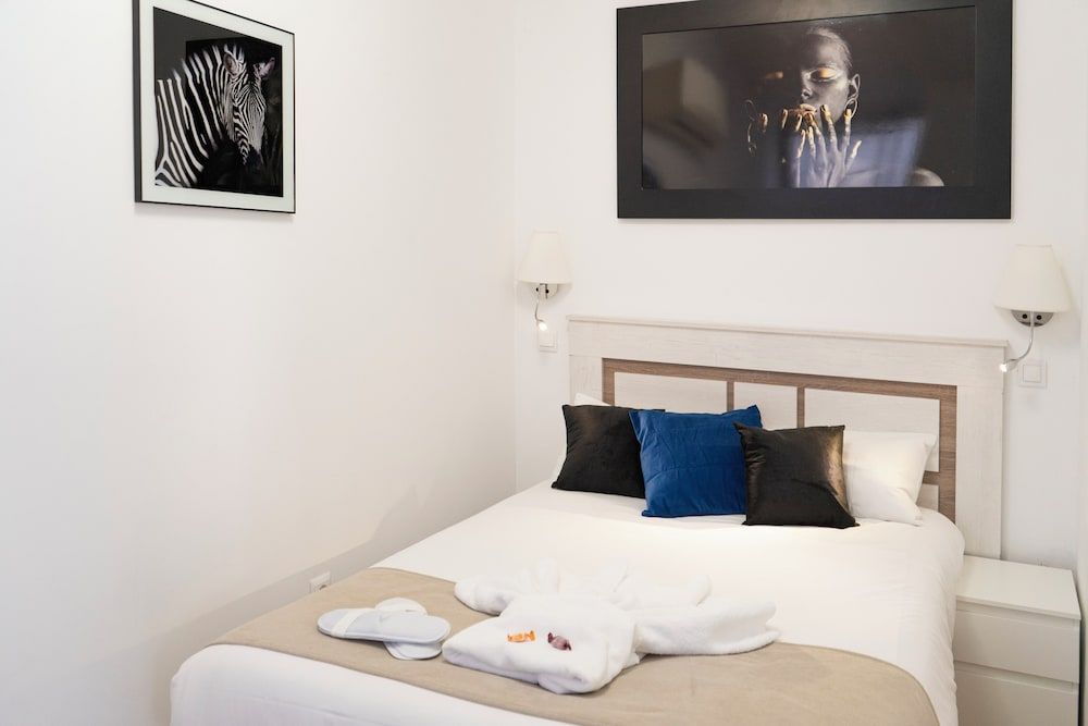 Oshun Mirasierra Apartment 4