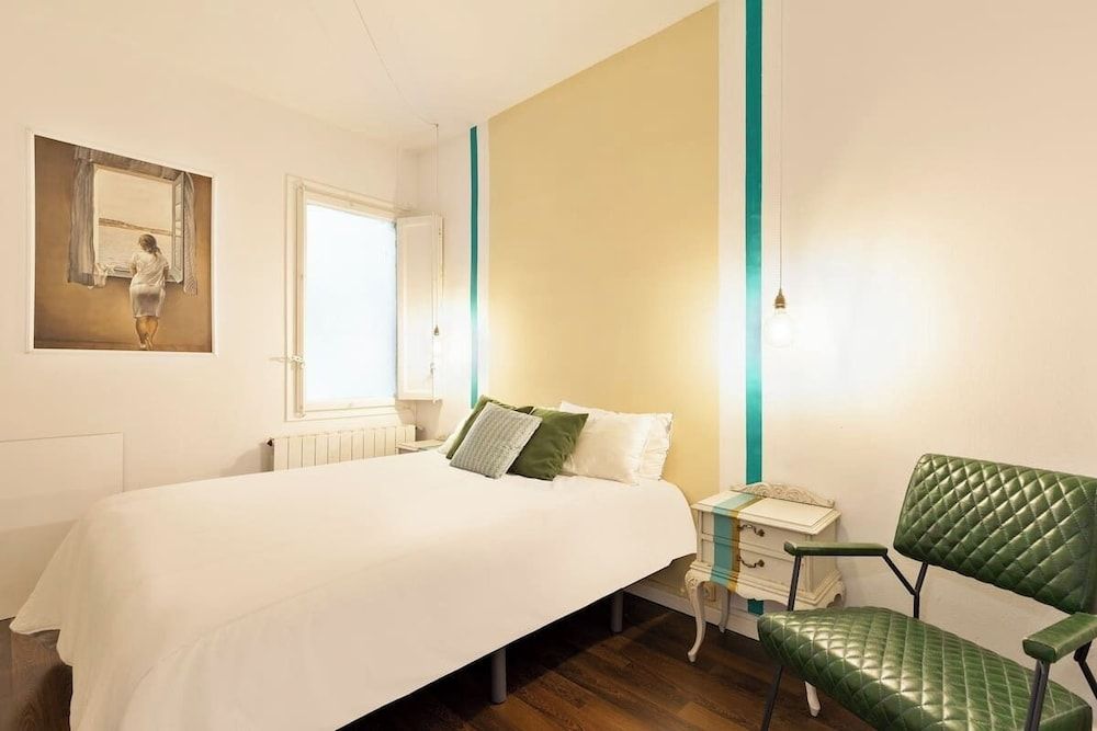 Apartment (3 Bedrooms)