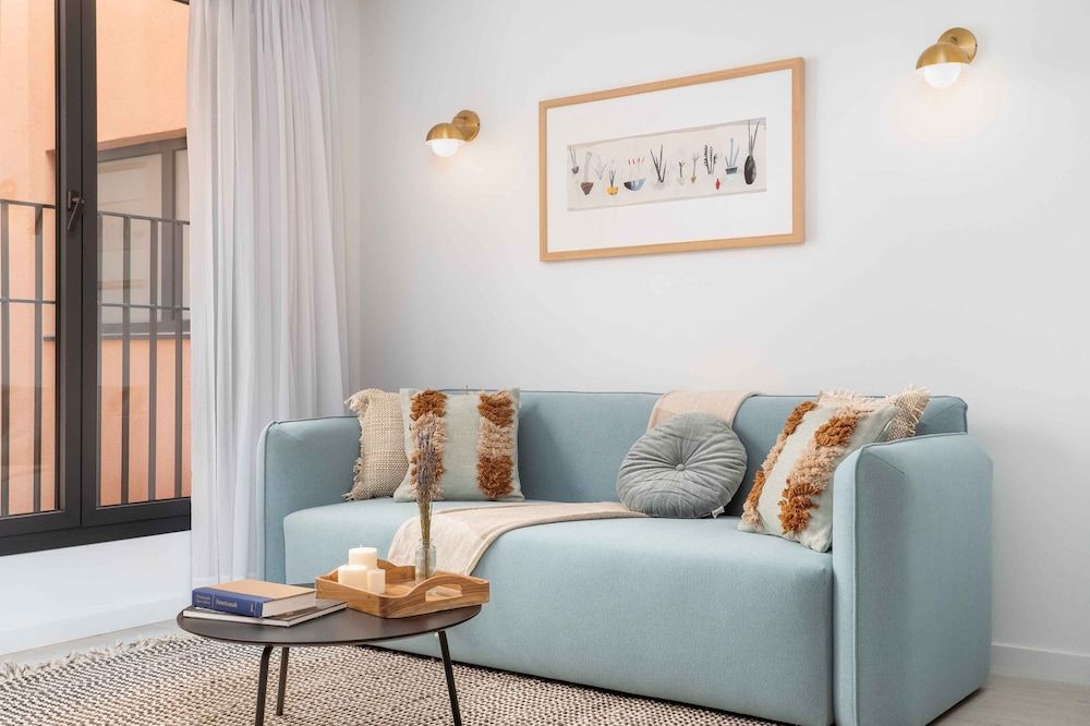 master La Rambla Interior One bedroom apartment 13