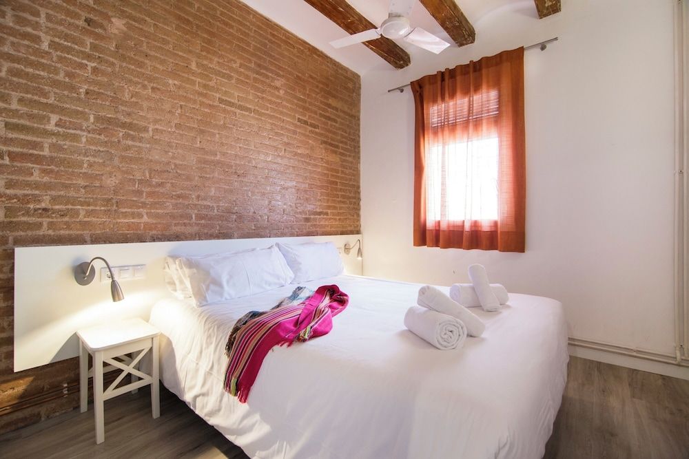 Comfort Apartment, Balcony, City View