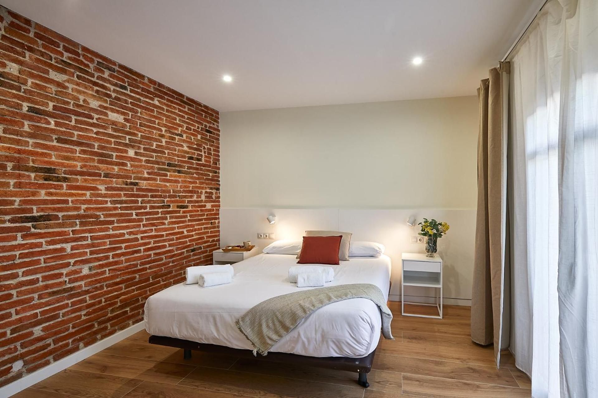 Three Bedroom Apartment with Balcony