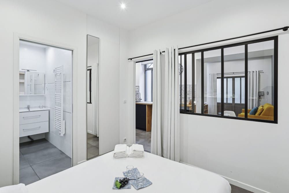 Lavie Maison House in the Marais Family House 3