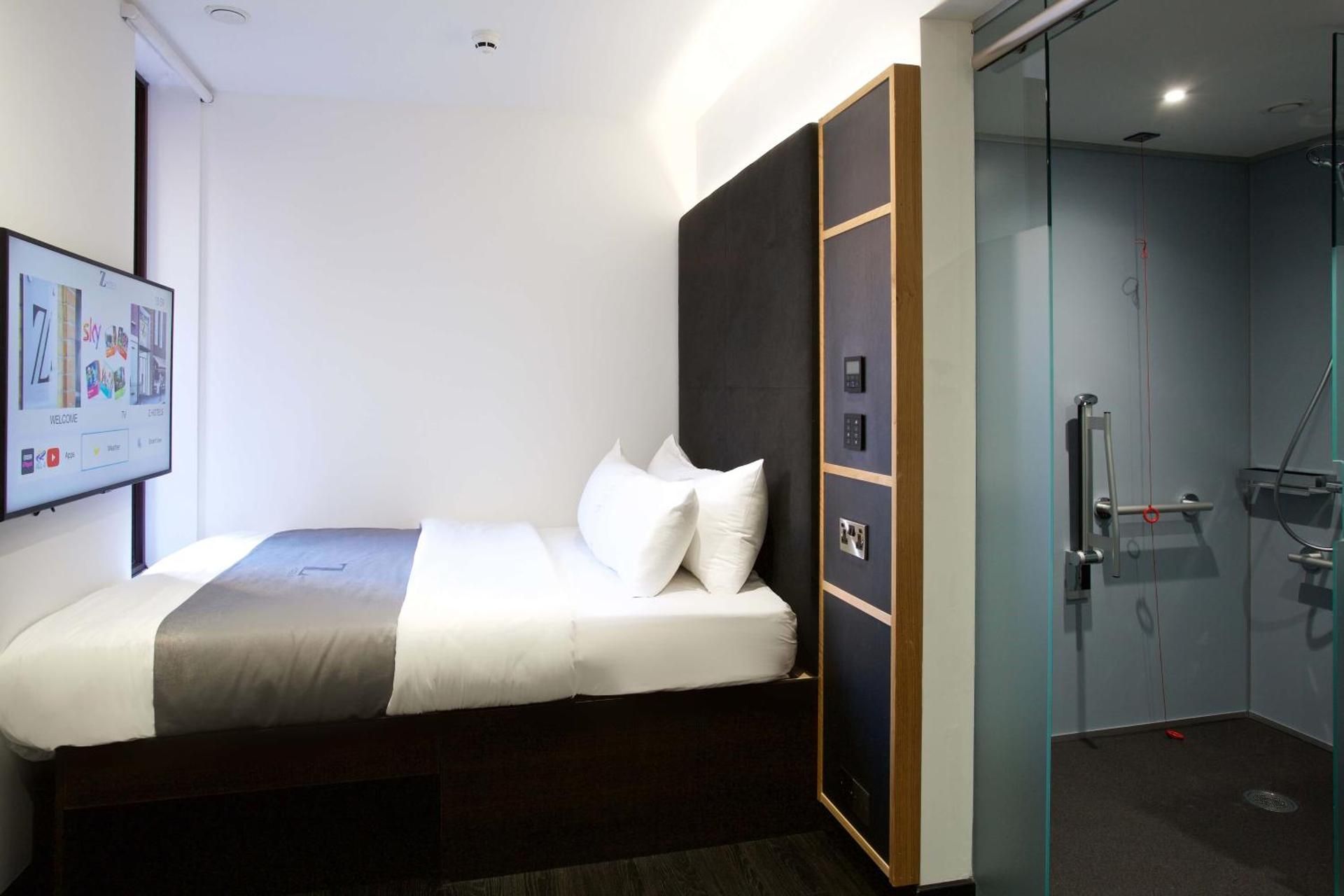 Accessible Queen Room