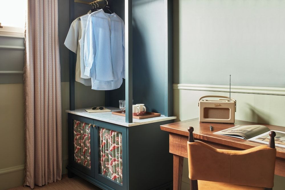 The Hoxton Edinburgh Snug Bunk 5