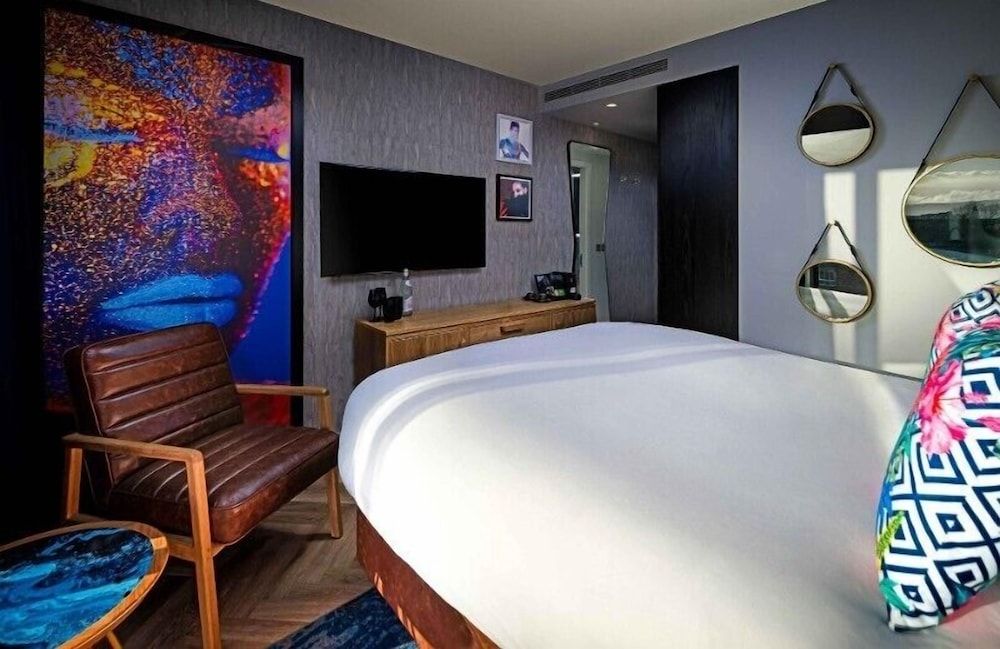 Superior Room, 1 Queen Bed (Star)