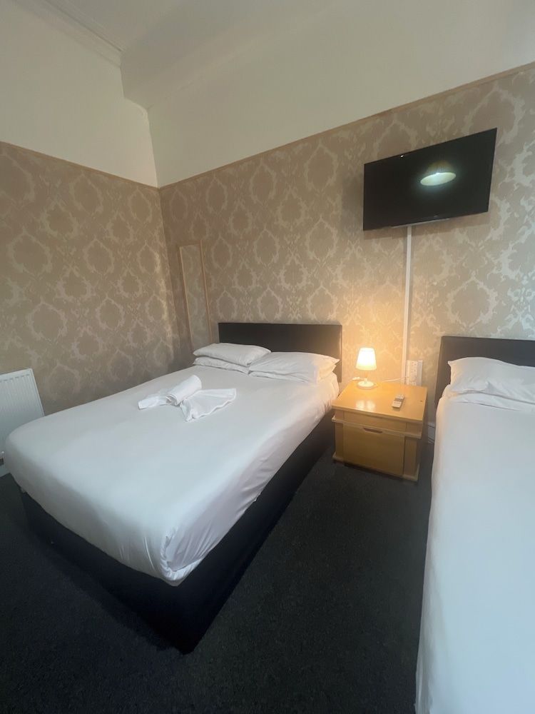 Basic Quadruple Room