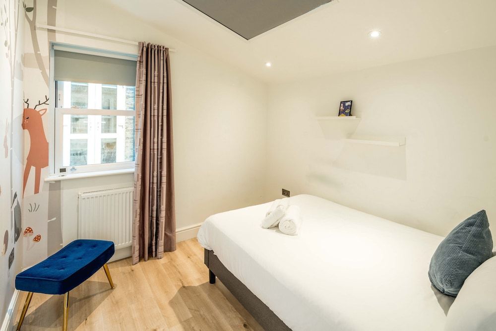 Stylish 3B Fulham Flat Garden near Thames & Tube Classic House