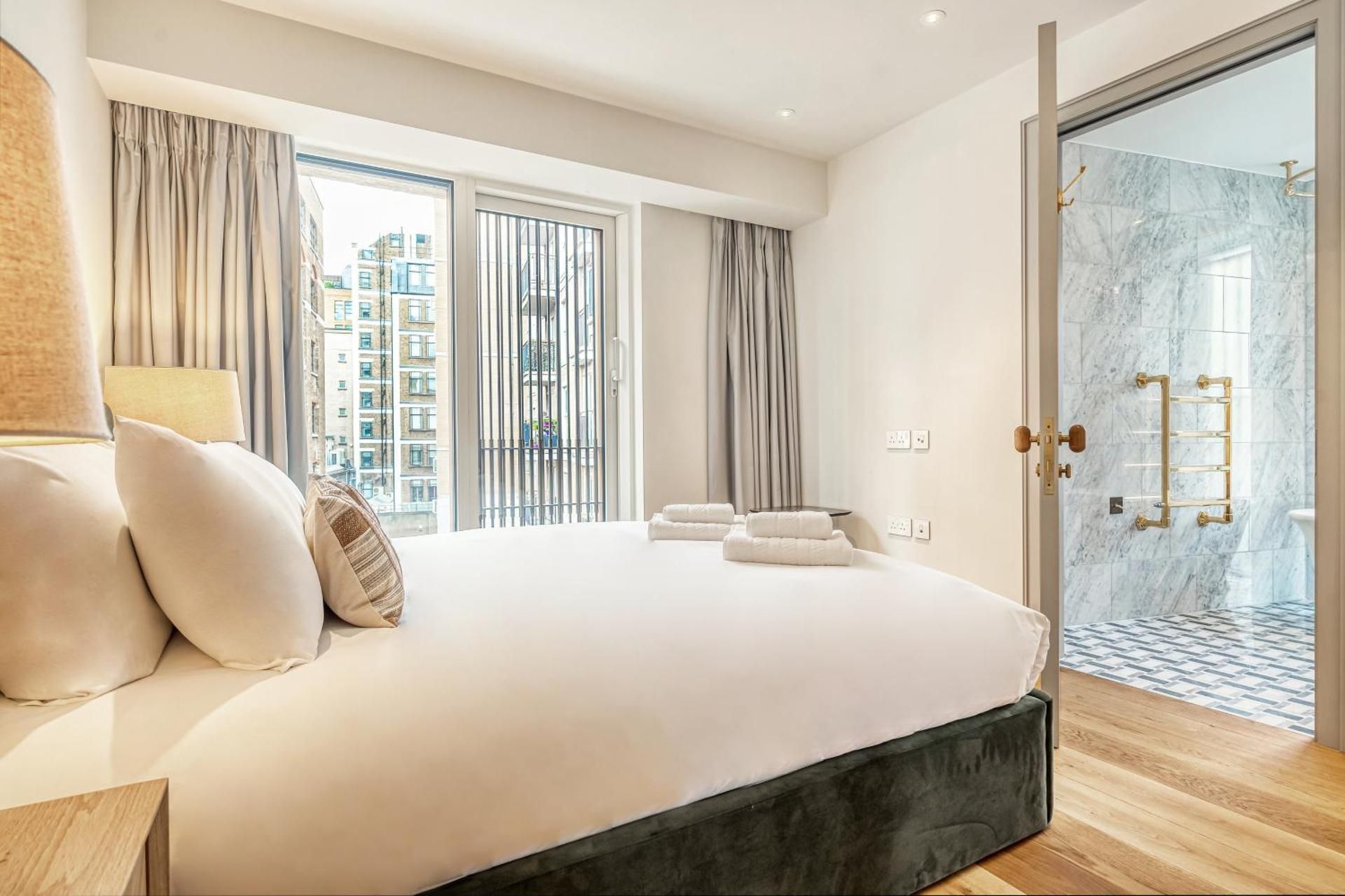 Two-Bedroom Apartment with Terrace