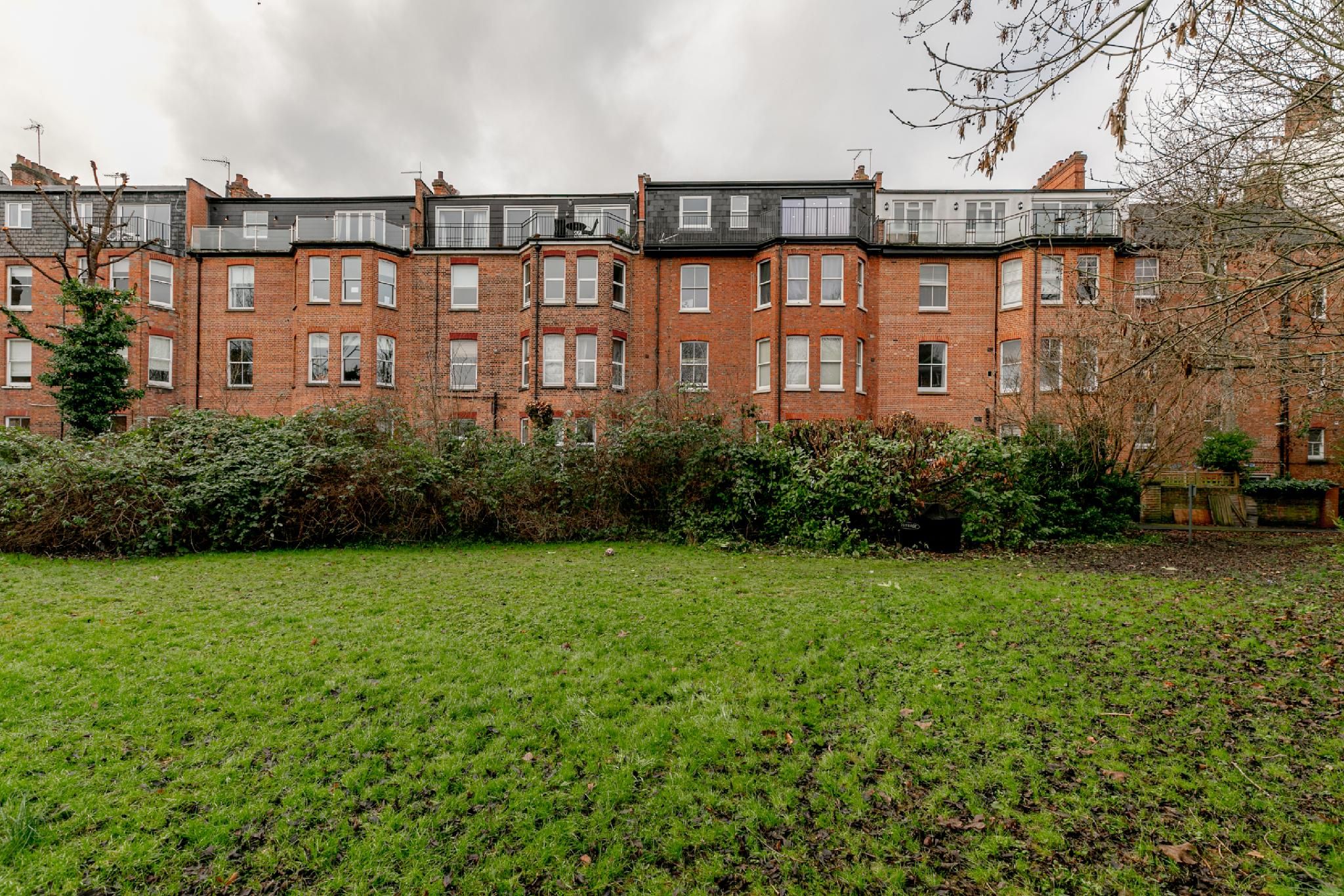 19012cf6c96028ab470a4f107079779a