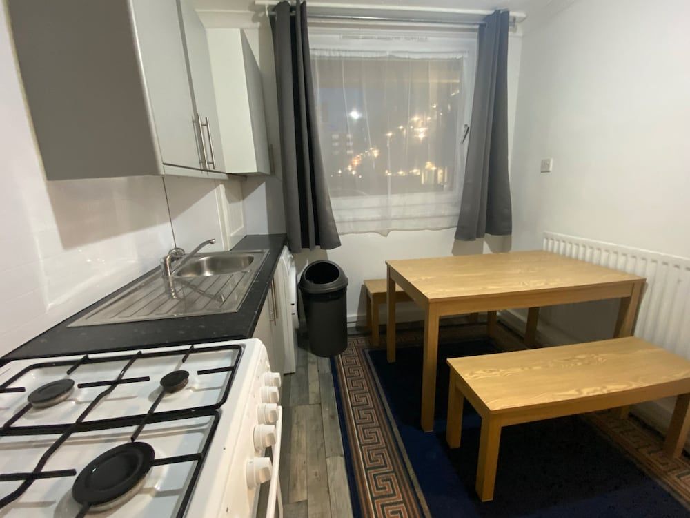 London Charm - 3 Bedroom House Near Canary Wharf House 15