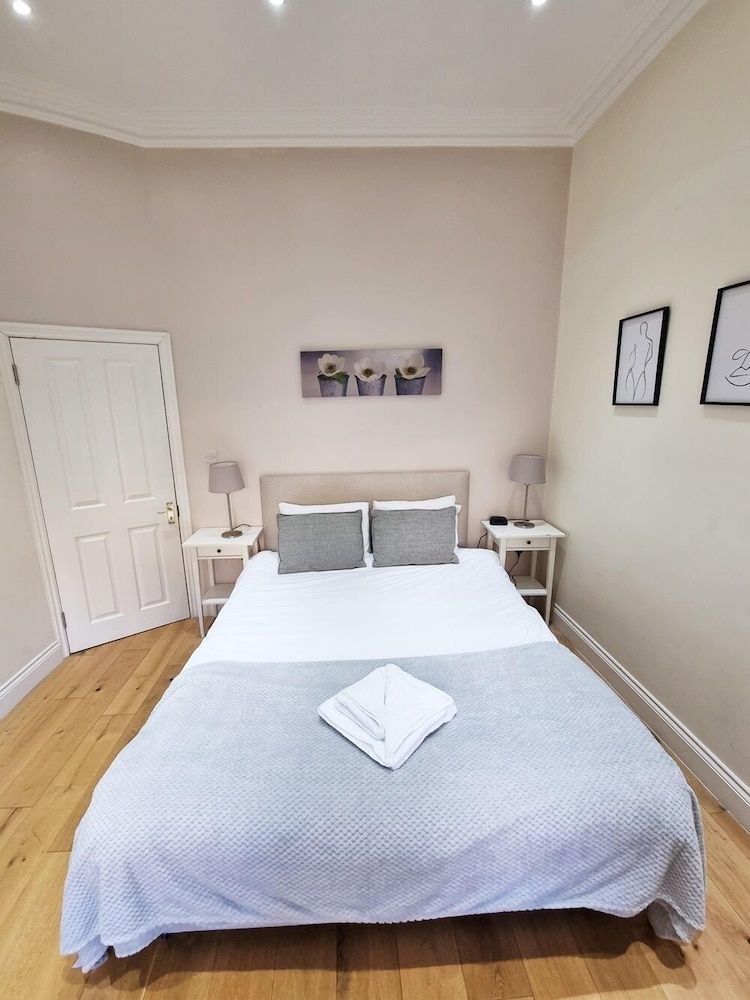 Premium Apartment
