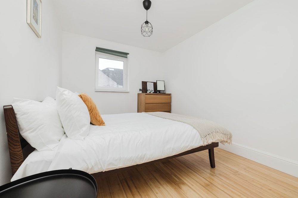 Deluxe Apartment, City View