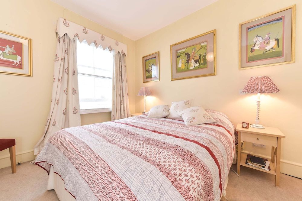 Family Apartment, City View