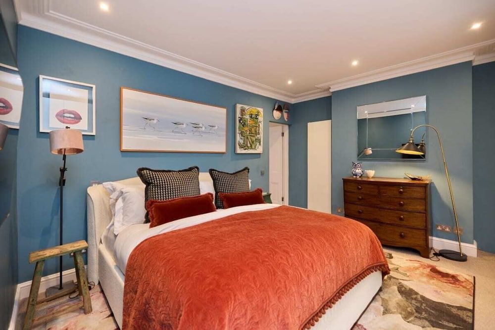 Apartment (1 Bedroom)