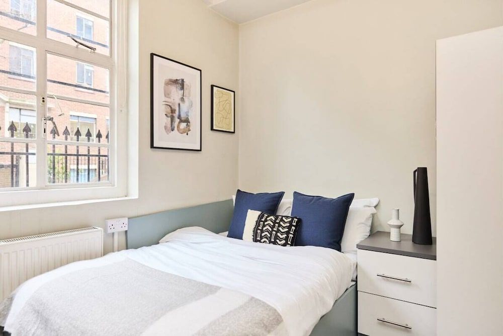 Apartment (1 Bedroom)