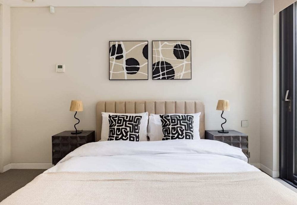 The St John's Wood Hideout - 5bdr Home With Garden House (5 Bedrooms) 5