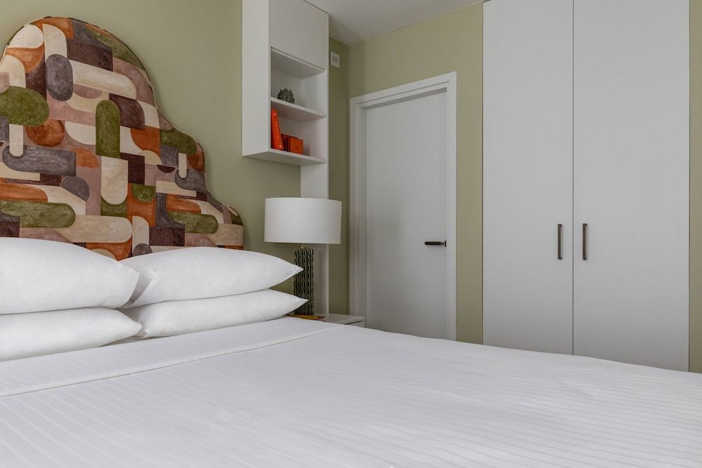 Apartment (2 Bedrooms)