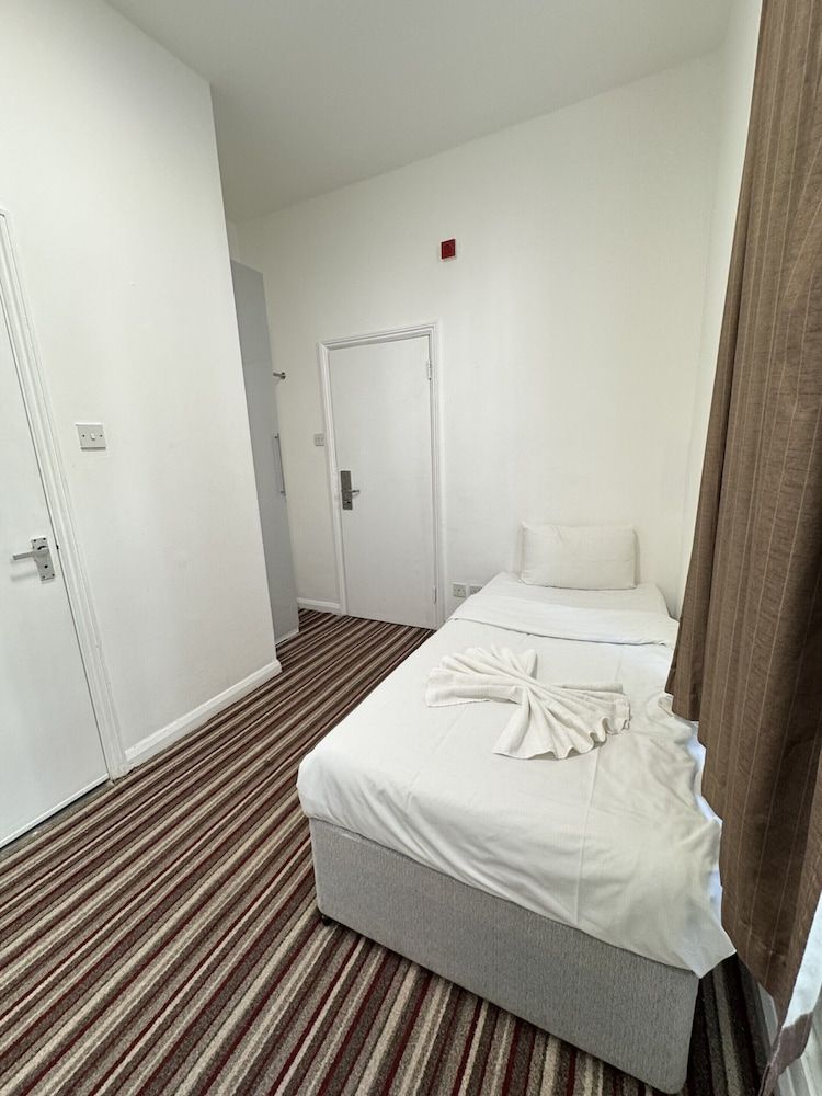 Premium Single Room, Ensuite