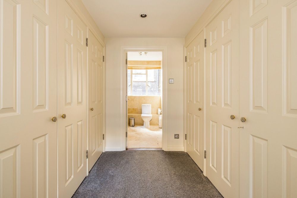 Mayfair 9-bed Townhouse - Sleeps 16, Patio & Ac House 28