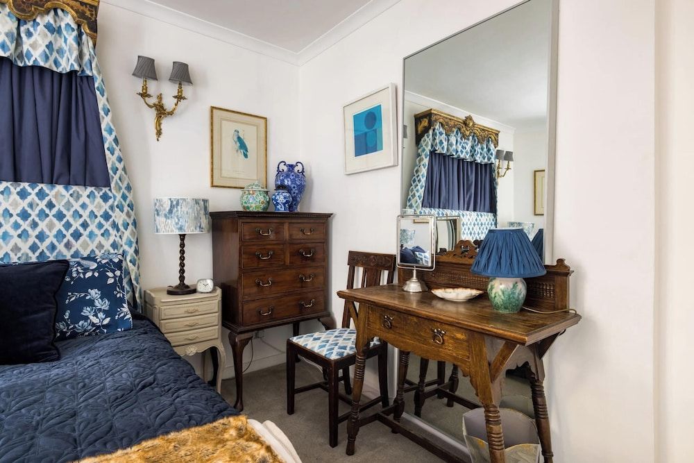 Mayfair 9-bed Townhouse - Sleeps 16, Patio & Ac House 23