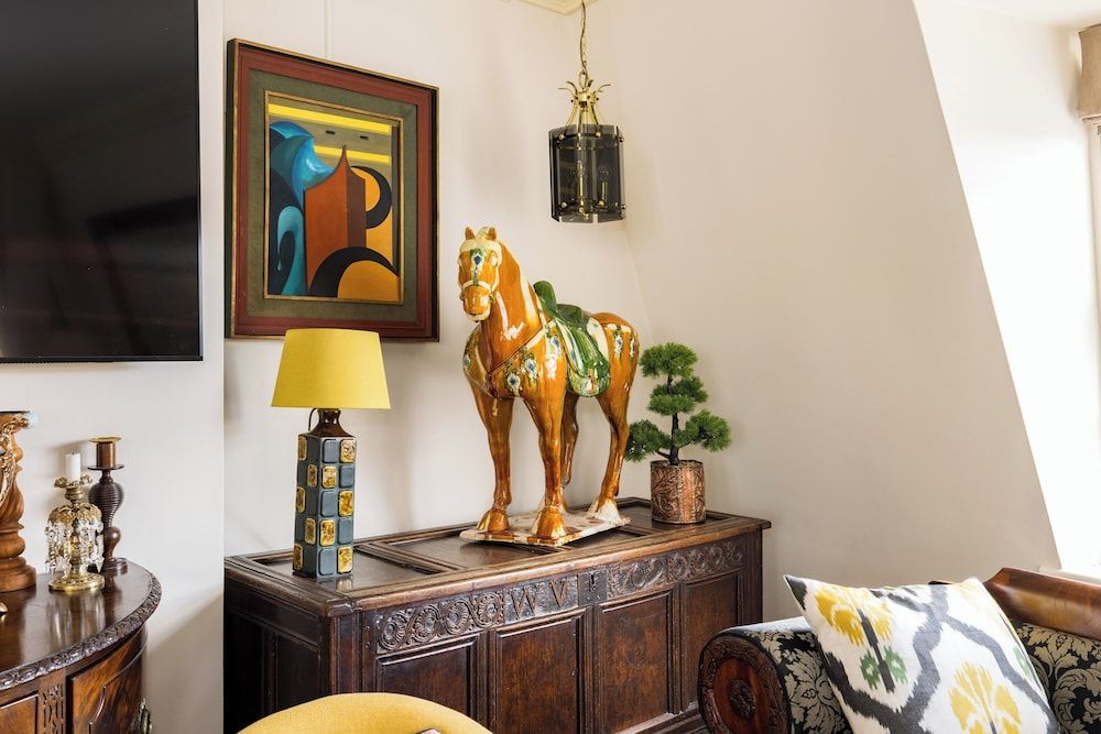 Mayfair 9-bed Townhouse - Sleeps 16, Patio & Ac