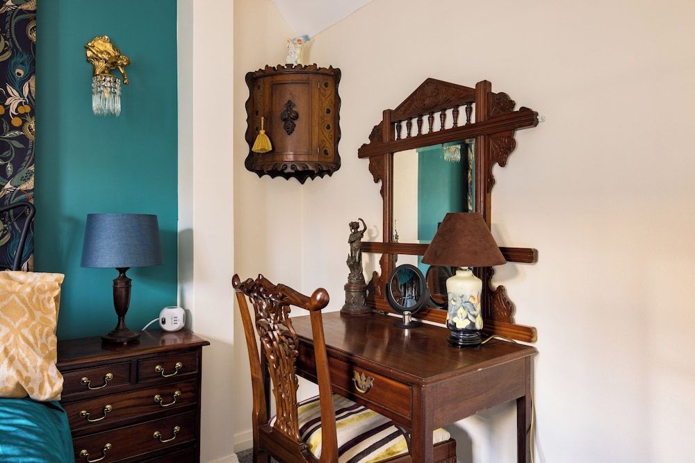 Mayfair 9-bed Townhouse - Sleeps 16, Patio & Ac House 31