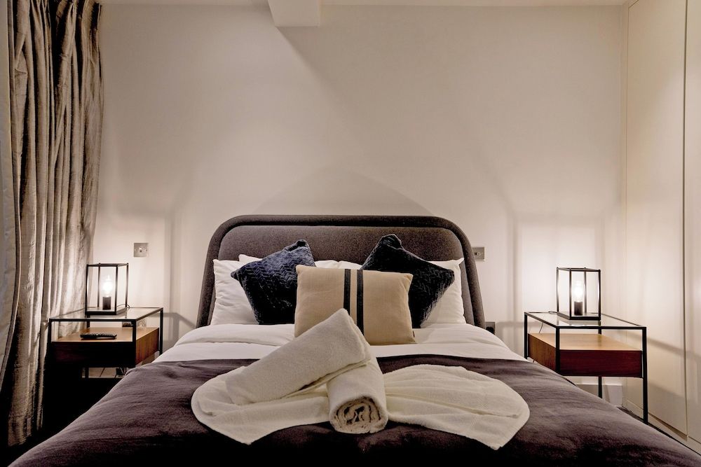 Imperial Victoria Square Apartment, 1 Bedroom 3