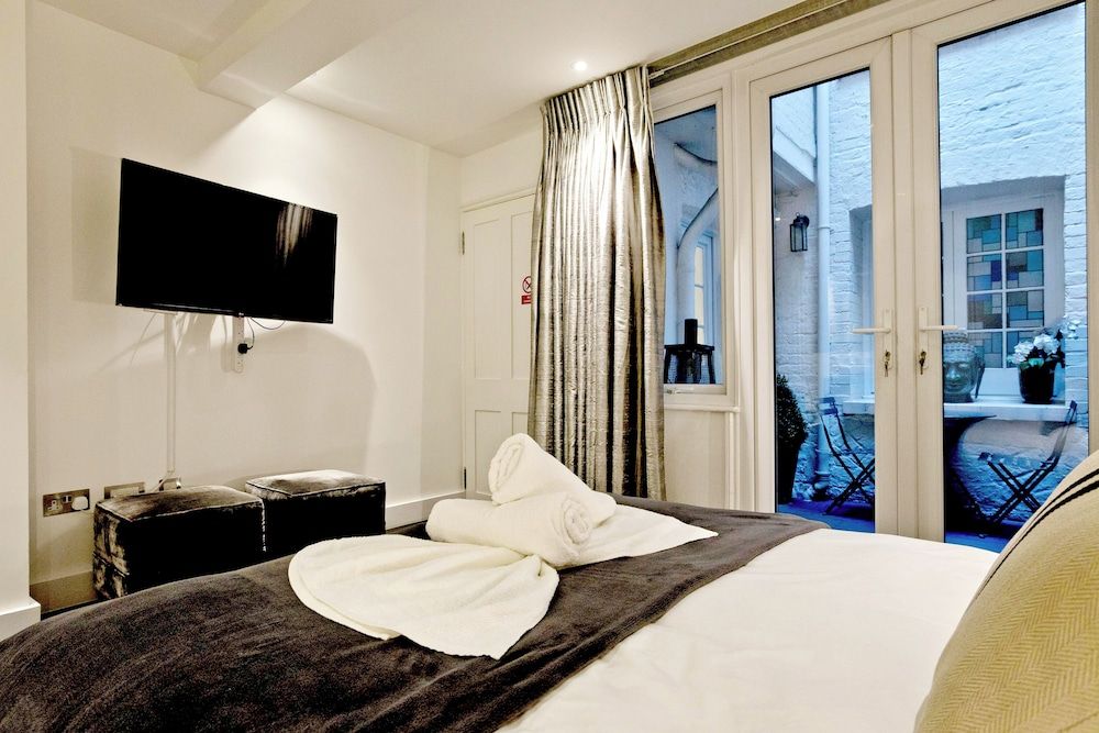 Imperial Victoria Square Apartment, 1 Bedroom 6