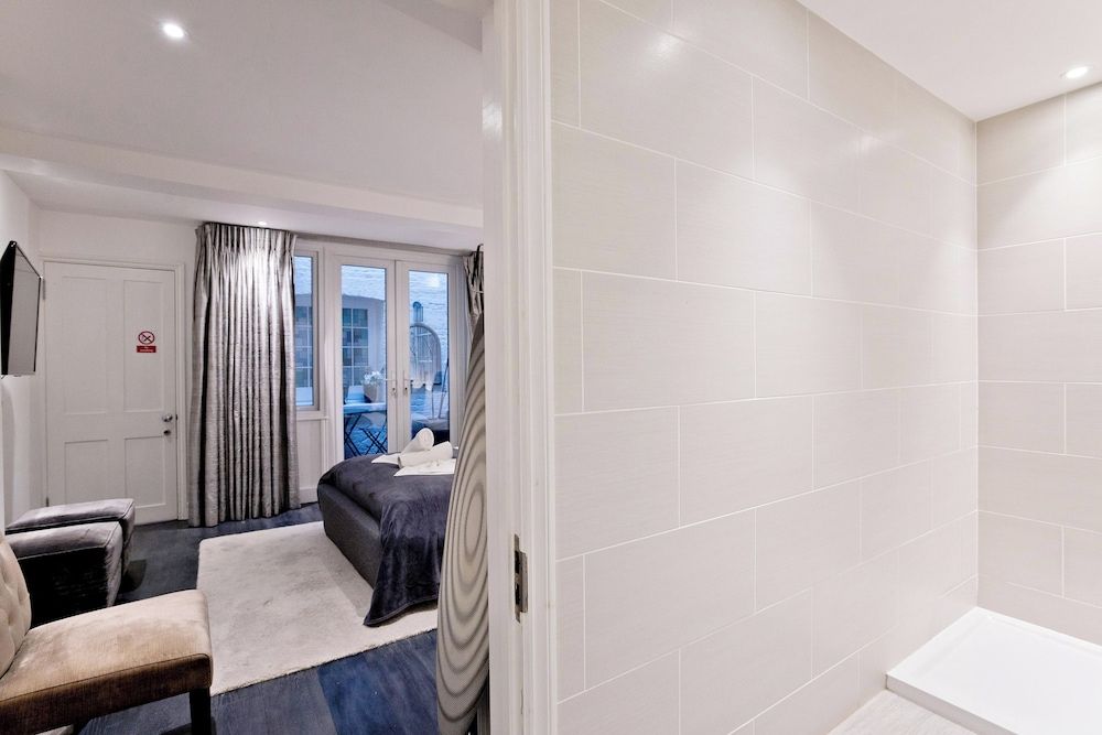 Imperial Victoria Square Apartment, 1 Bedroom 12