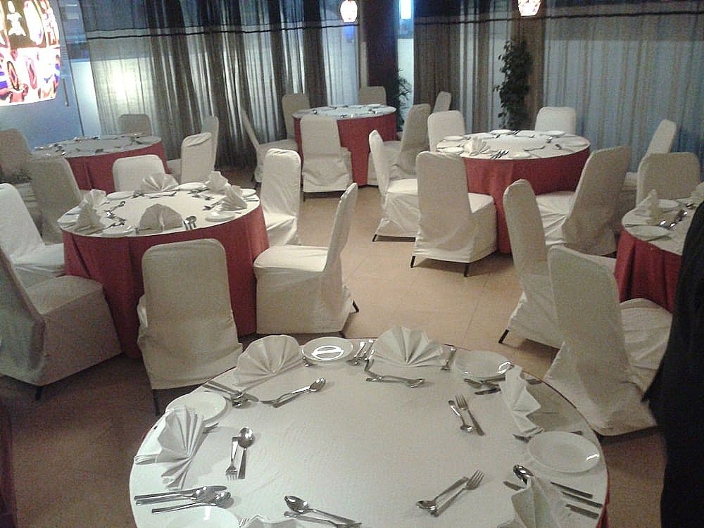 Banquet hall